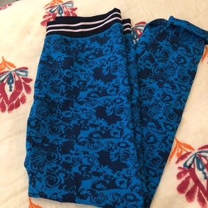 Blue Pattern Leggings